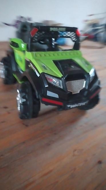 Uşaq üçün elektrikli off-road jeep tipli maşın - Rəng: yaşıl-qara - şəkil 3
