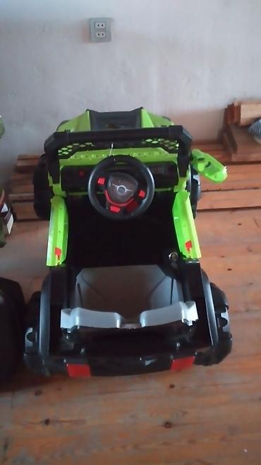 Uşaq üçün elektrikli off-road jeep tipli maşın - Rəng: yaşıl-qara - şəkil 4