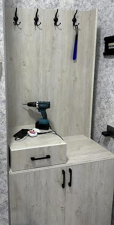 İşlənmiş, Düz TV altlığı, Polkalı - şəkil 3