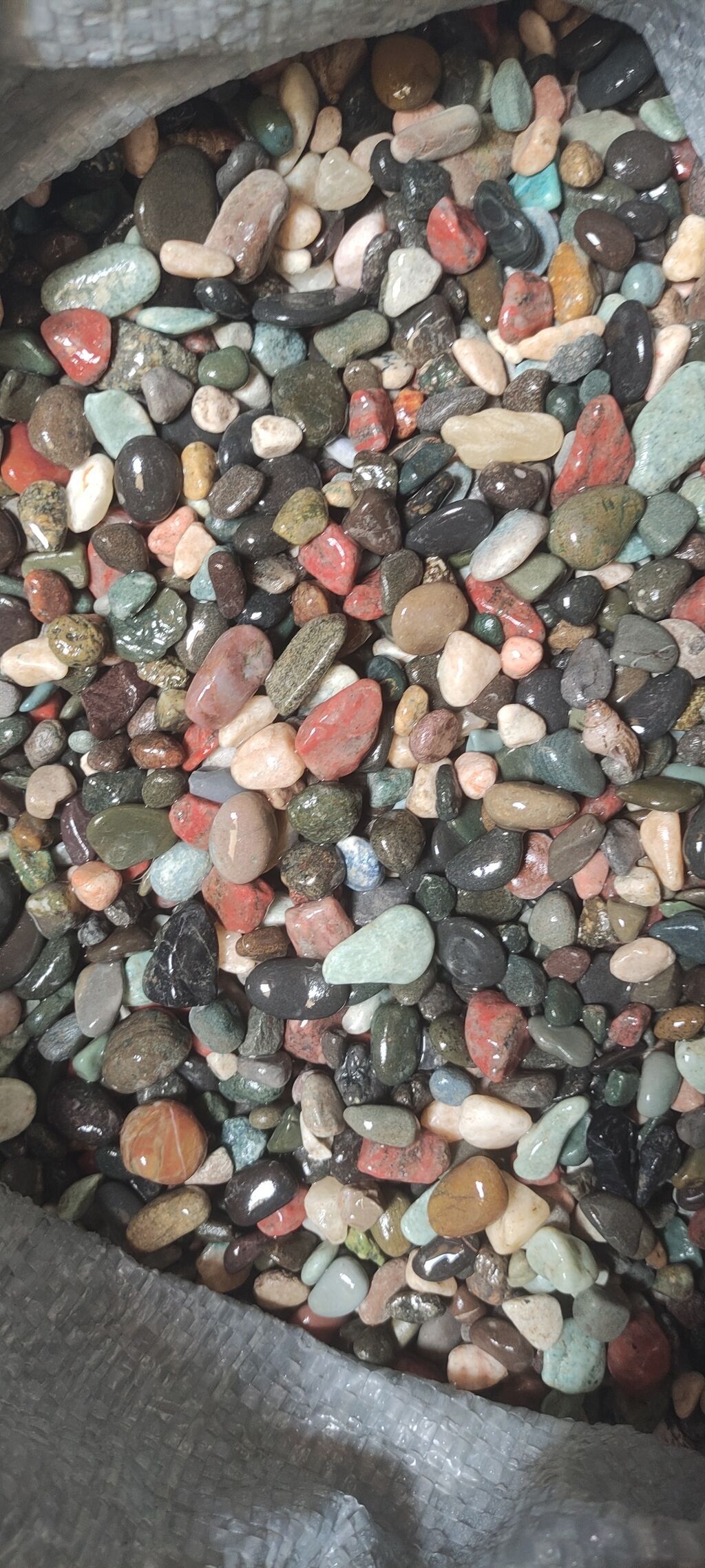 Natural cay grundu 42 kilo var 1kilosu 2 azn