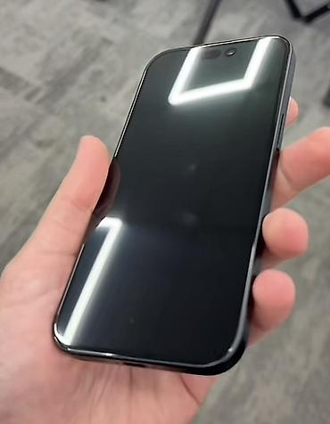 IPhone 15, Qara - şəkil 2