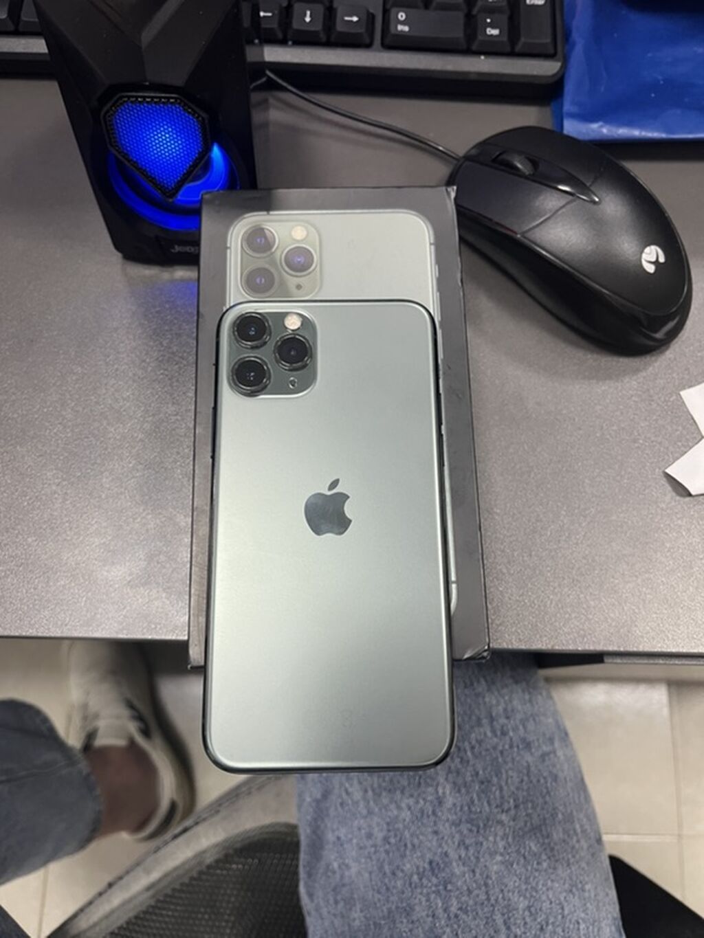 IPhone 11 Pro, Matte Midnight Green, Face ID