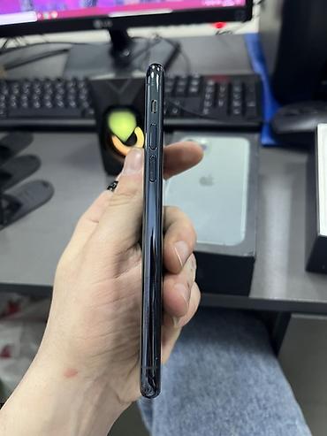 IPhone 11 Pro, Matte Midnight Green, Face ID - şəkil 3