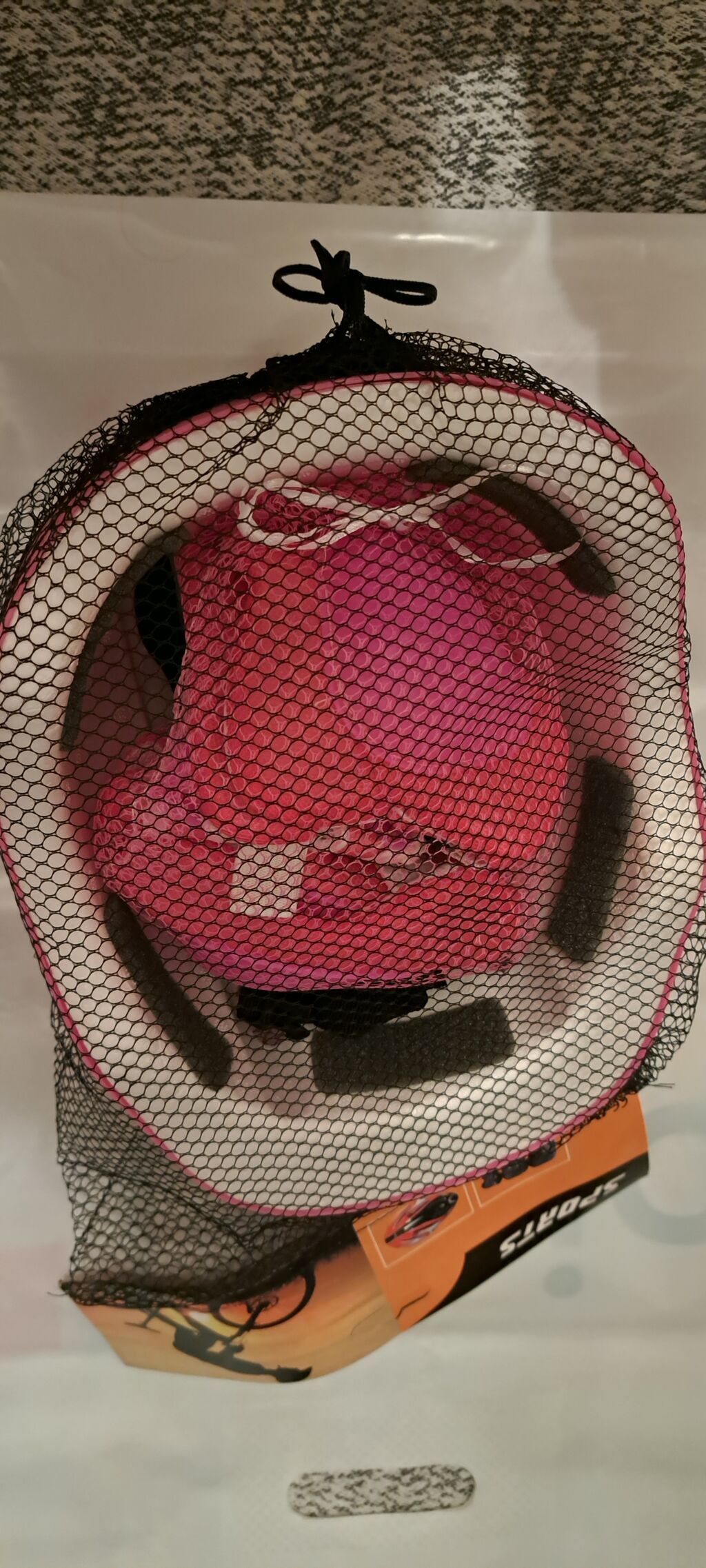 Uşaq üçün kaska.ölçüsü uyğun gəlmədi.yenidir