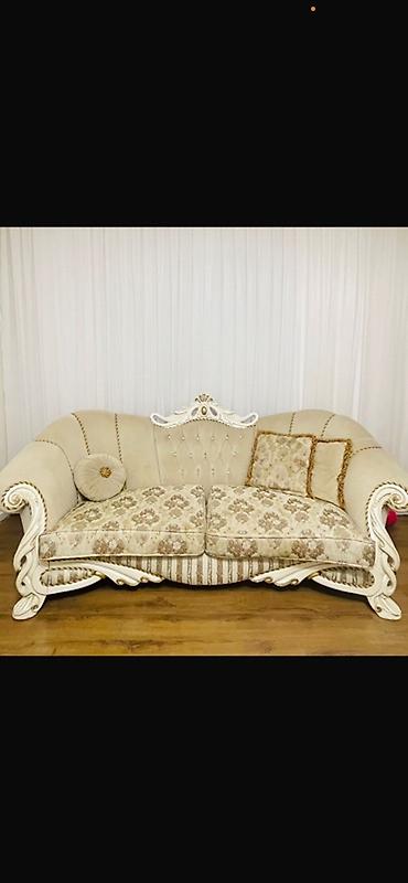 Jurnal masası, Divan, TV stend - şəkil 2