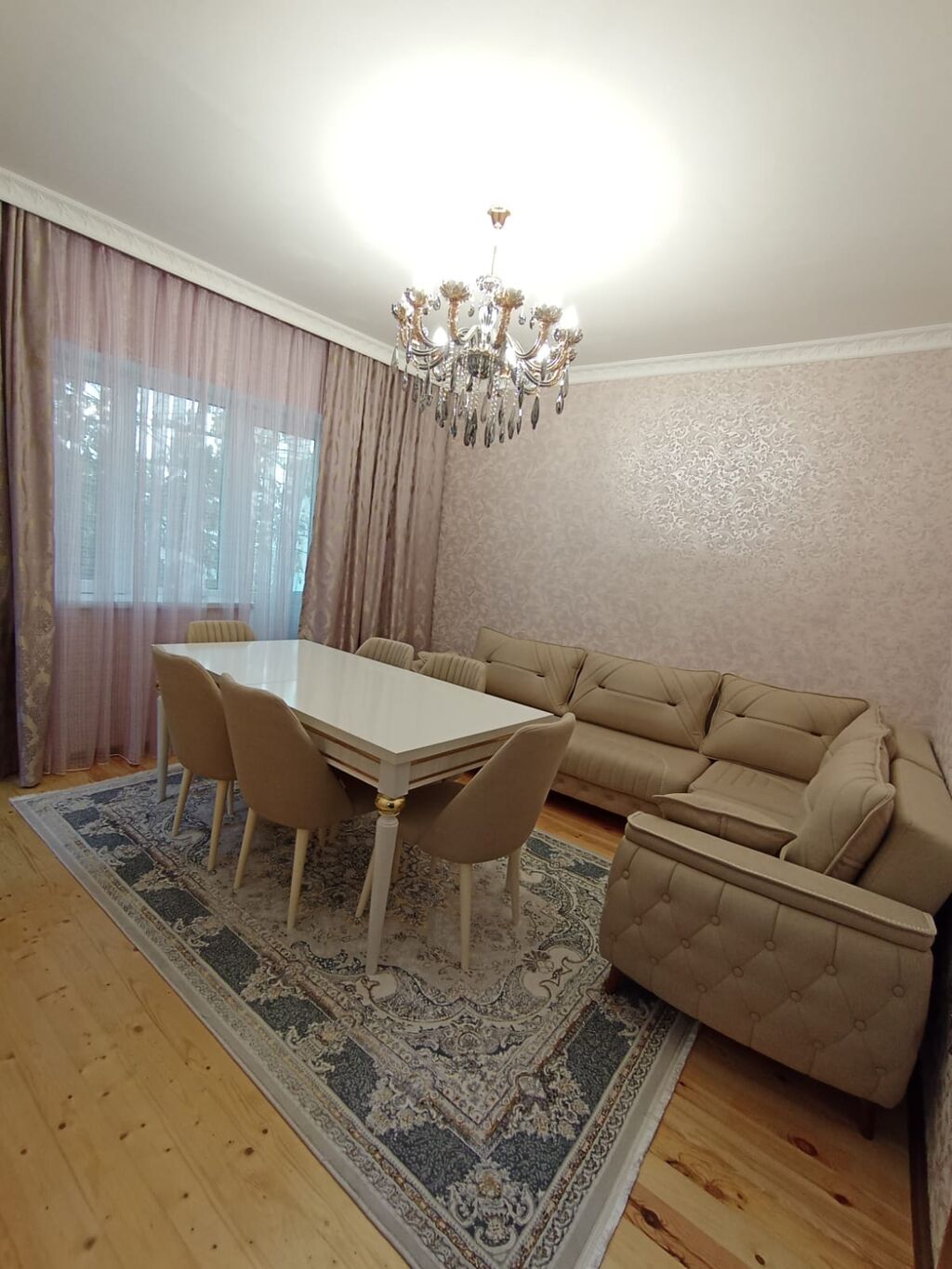 Bayil 20ci sahede 96m² 3otaqdan ibaret olan 4bir yani qosa dasdan yeni