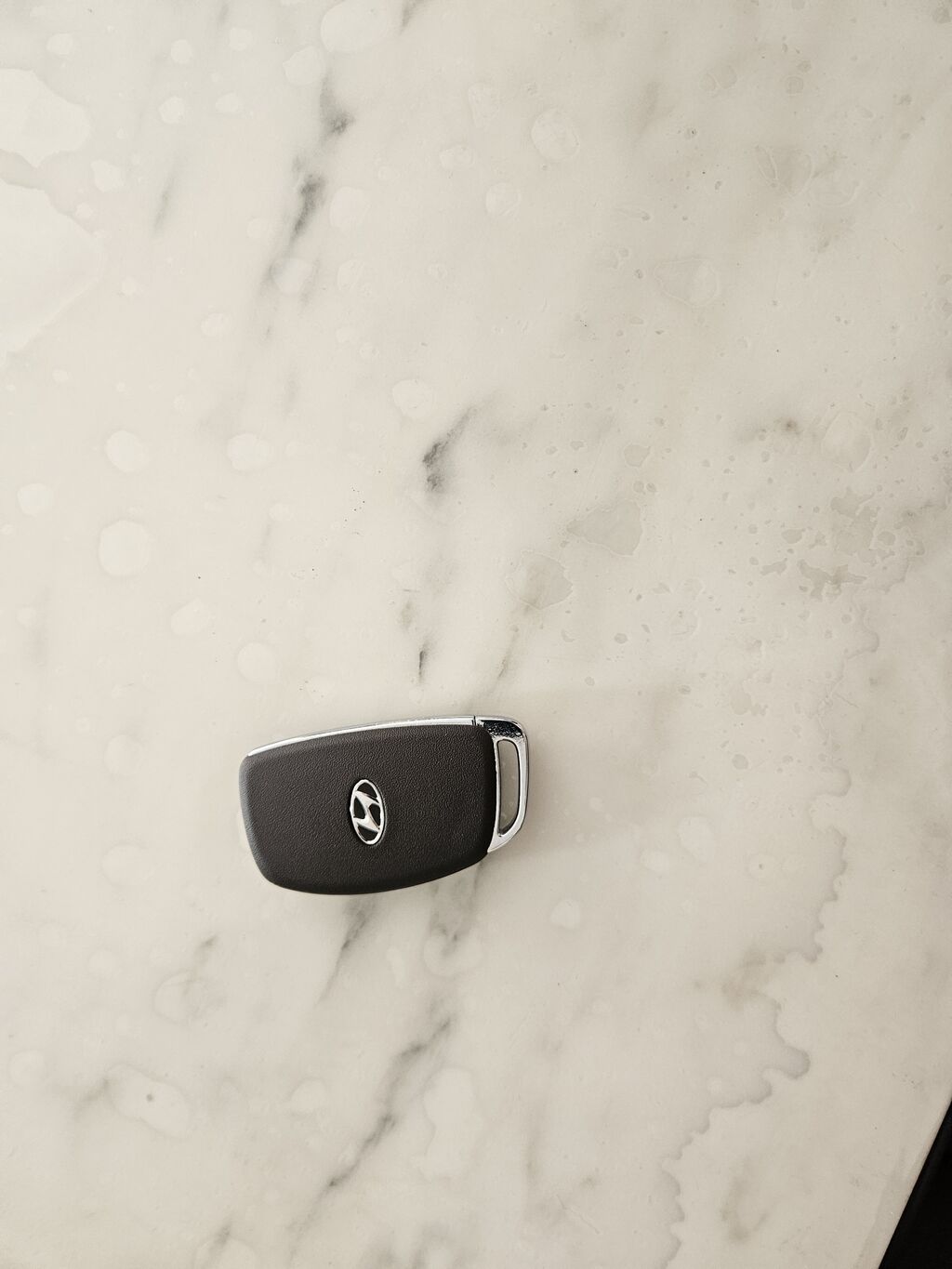 Hyundai smart açarı (3 düyməli) Xüsusiyyətlər:zavod orjinal acar -