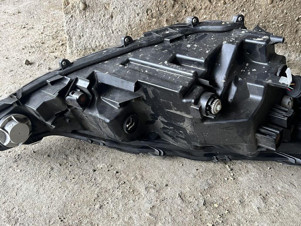 Sol, Yaxın və uzaq vuran işıqlar Toyota, 2019 il, Orijinal, İşlənmiş