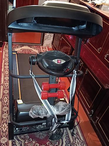 Elektrikli qaçış trenajoru - Güclü motor və enli qaçış səthi: evdə - şəkil 2