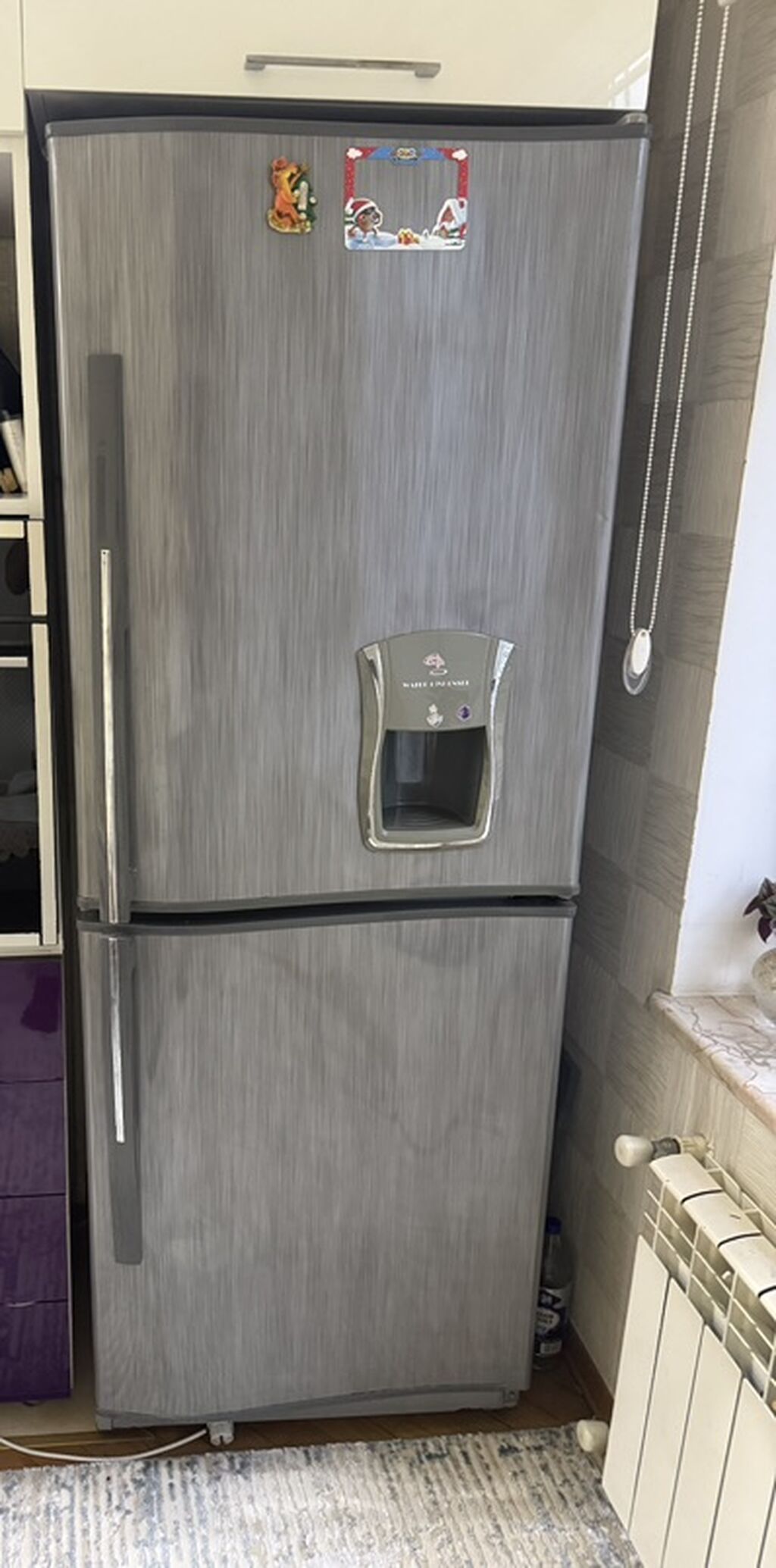 🧊 Soyuducu satılır – 1.90 m Hündürlüyündə ❄️ Dondurucu: Aşağı