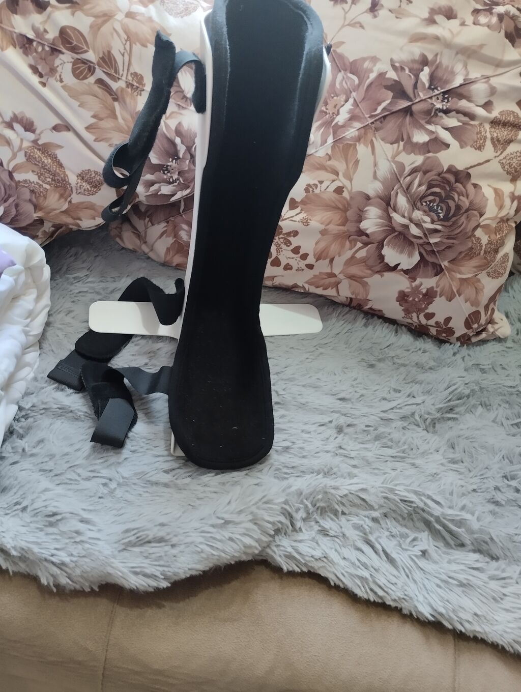 Ayaq biləyi və alt baldır üçün ortopedik fiksator (AFO tipli şina) -