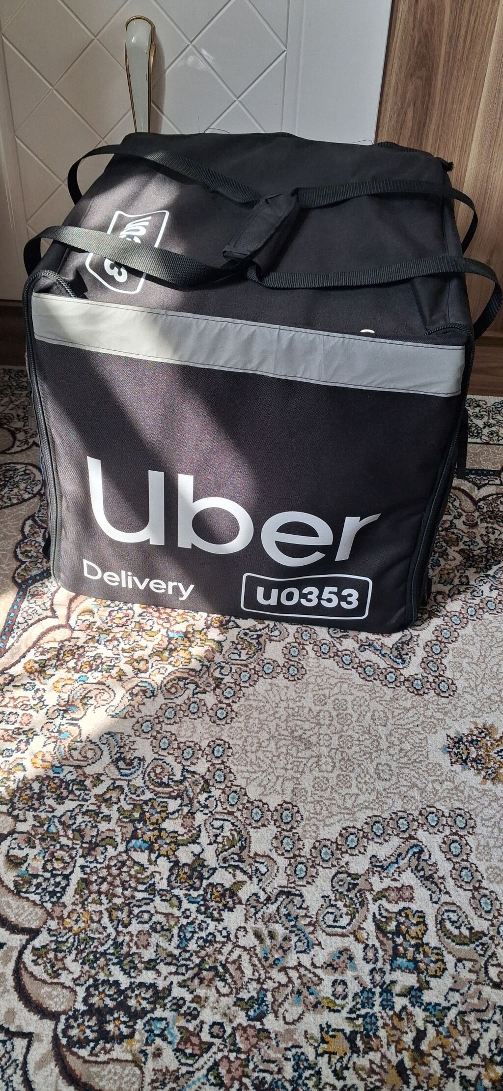 Uber Delivery termos çanta/rüksak - Brendli dizayn: “Uber Delivery”