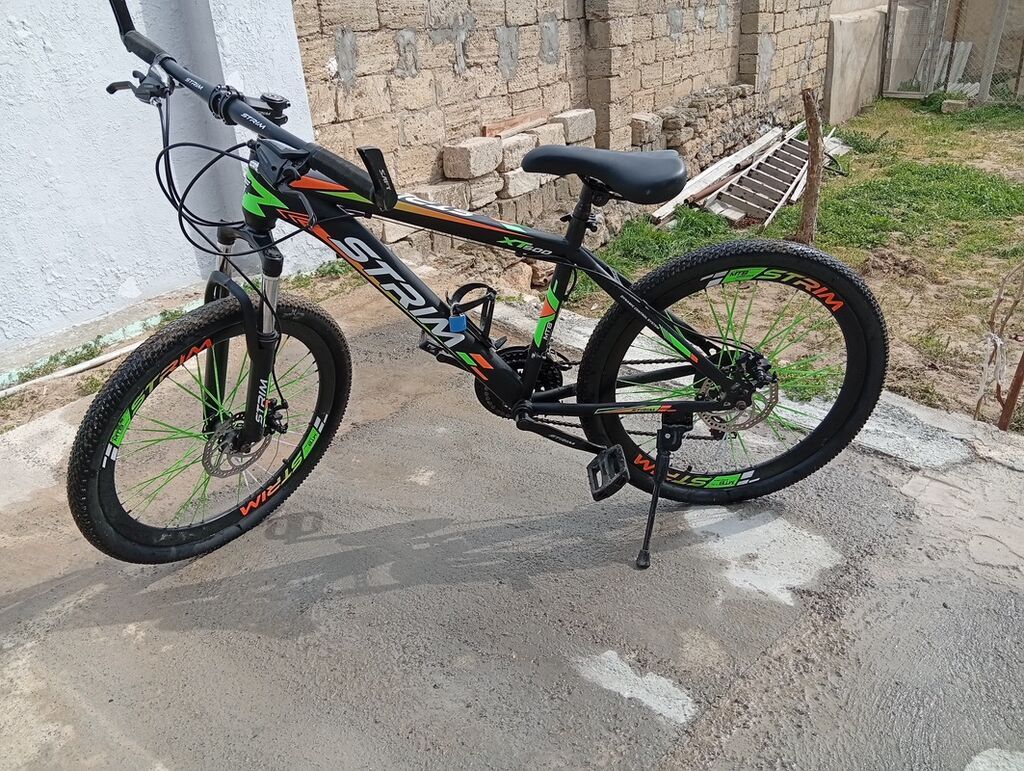 Alınandan sonra bir az sürülüb . Heç bir problemi yoxdur. Hər şeyi