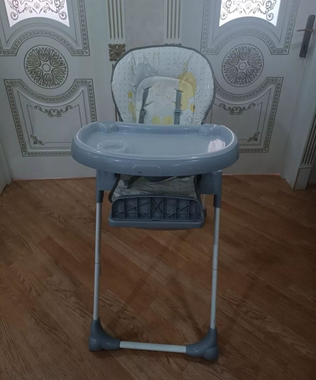 Uşaq masasi oturacaginda cuzi cirigi var.Endirimle 25m