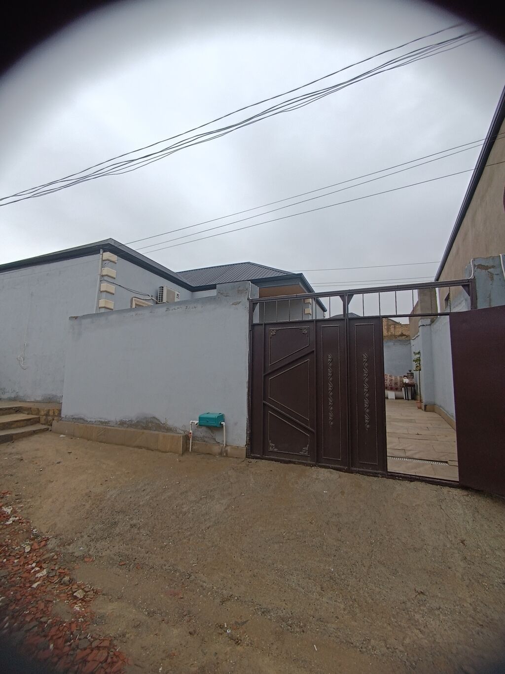 Binəqədi qəs. 3 otaqlı, 100 kv. m, Yeni təmirli