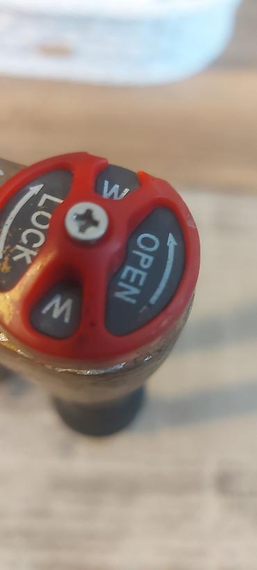 Salam bunu təzə yuyub rəngləmişəm amma qızıl rəngi biraz sürtülüb - şəkil 3