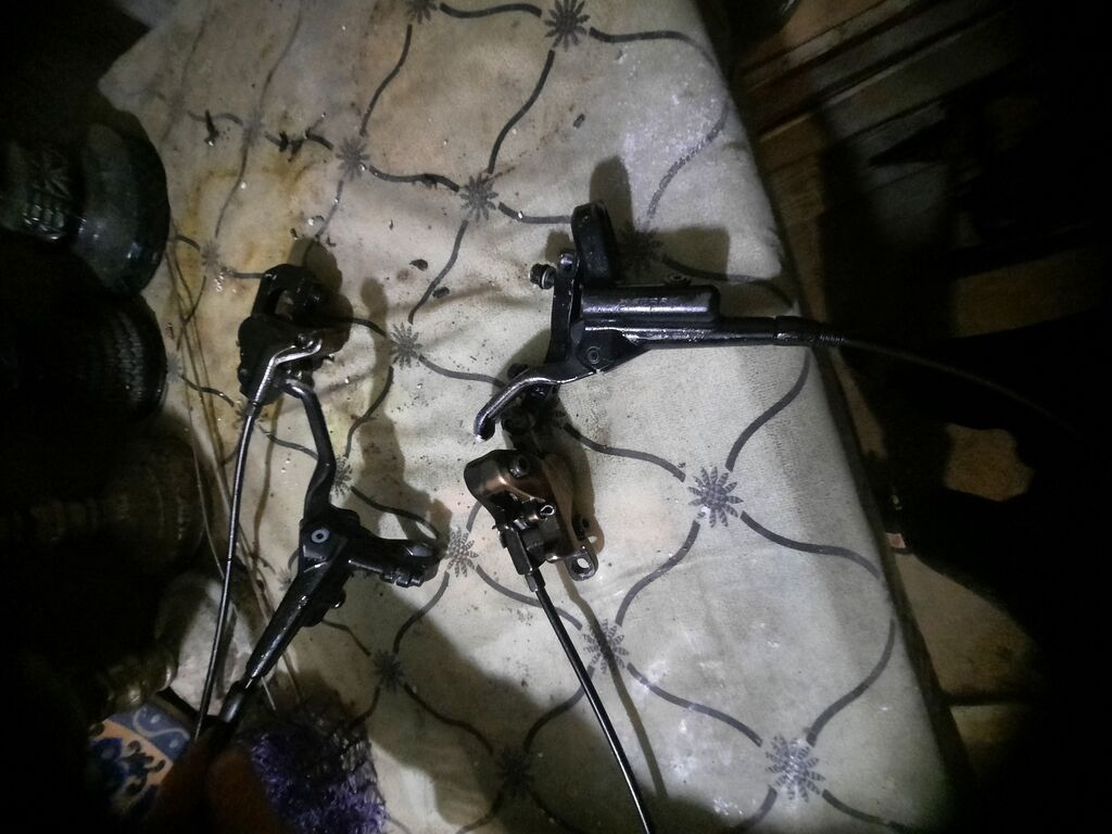 Salam jitkiz satilir tecili hec bir problemi yoxdur tek satilmir