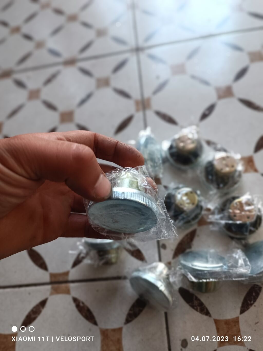 Velosiped matoru bak qapağı Azərbaycanın bütün bölgələrinə çatdırlma