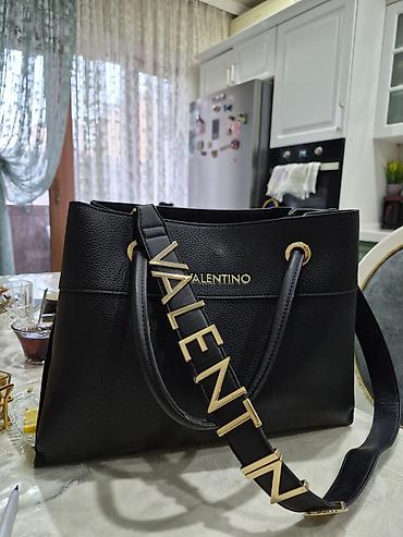 Orginal Valentino çanta böyük ölçü ela veziyyetdedi. 55 manat - şəkil 2