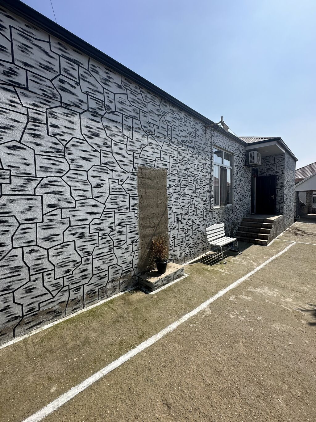 100 kv. m, 3 otaqlı, Qaz, İşıq, Su