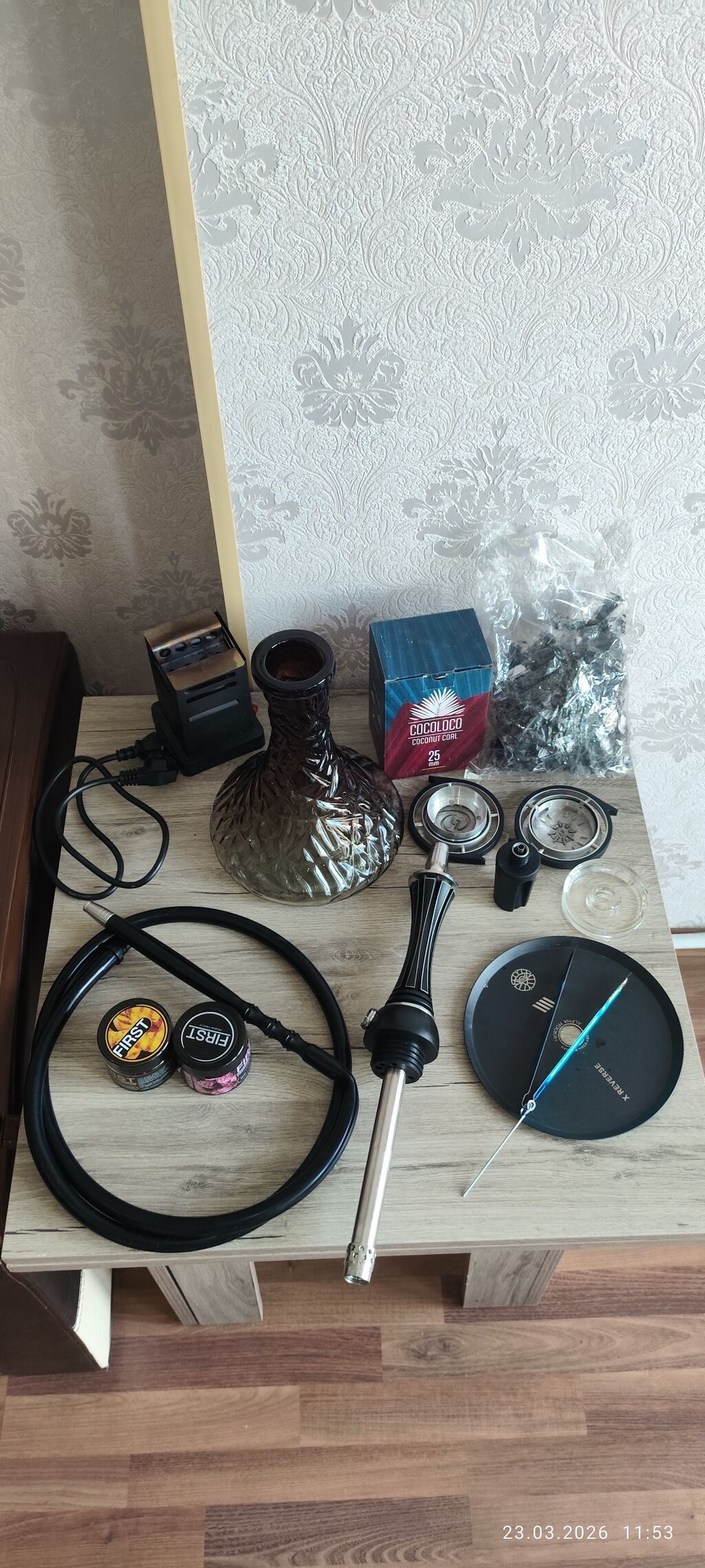 Tütünçəkmə üçün tam komplekt qəlyan dəsti Paketə daxildir: - Şüşə