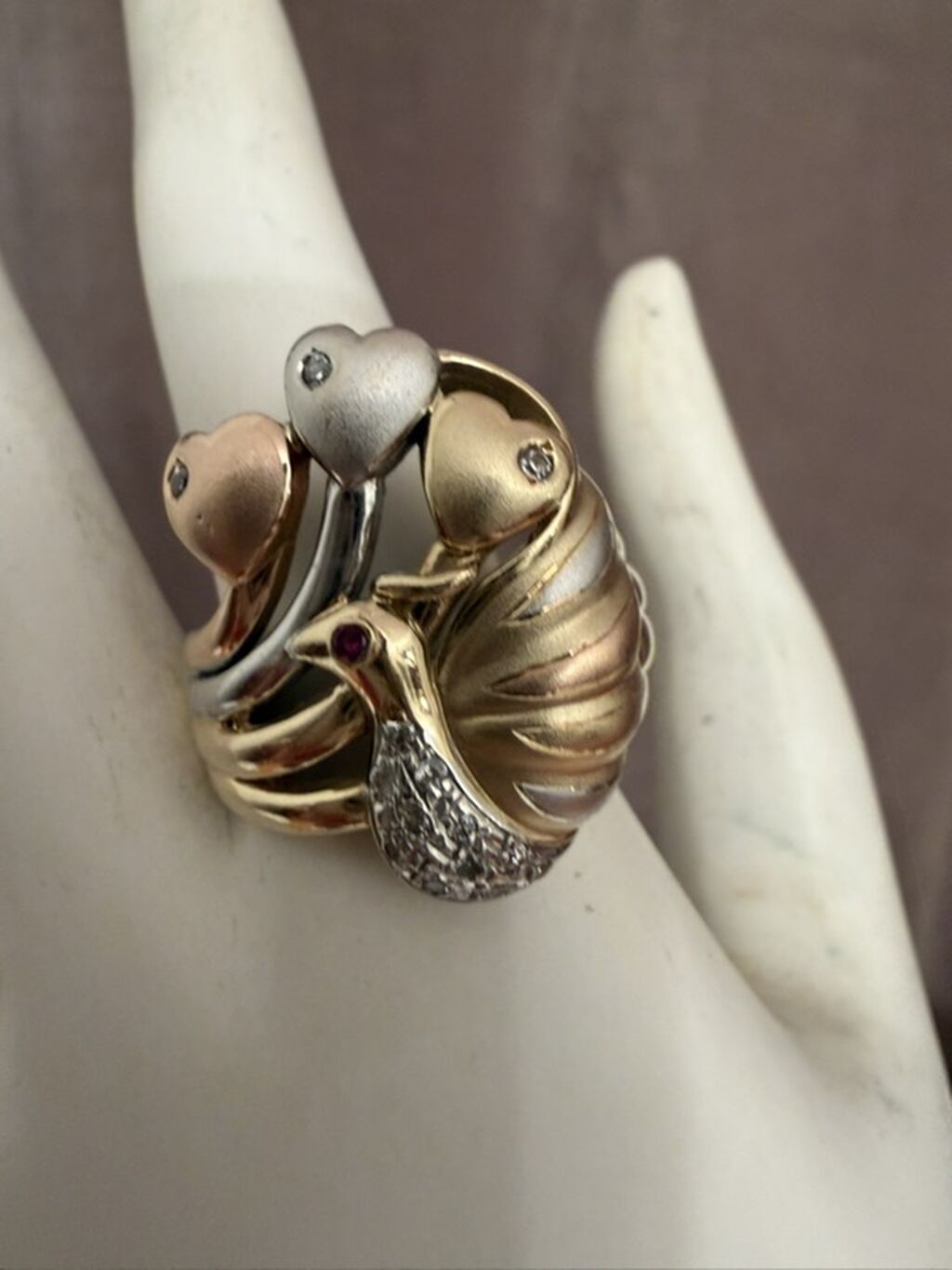 Üzük, Sarı qızıl, Yaqut