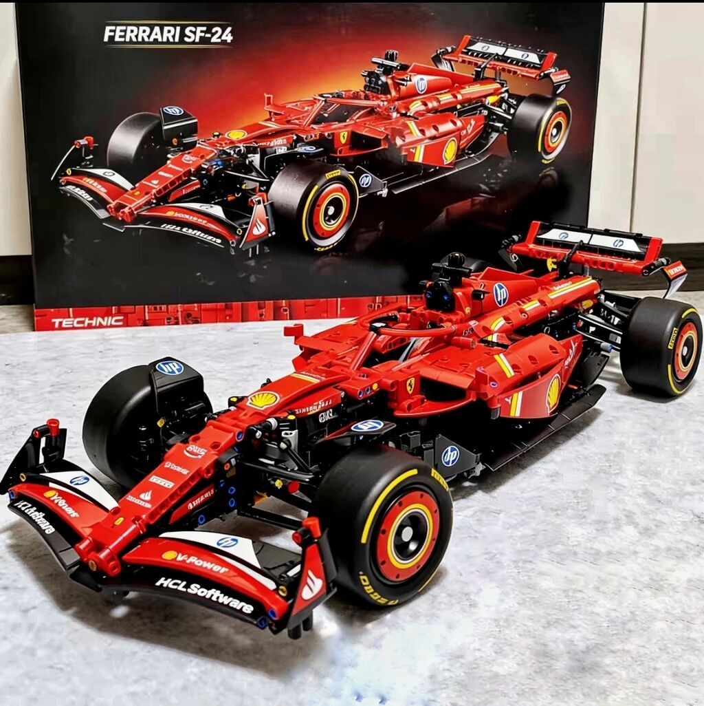 LEGO Technic Ferrari SF-24 F1 konstruktor Ferrari F1 həvəskarları