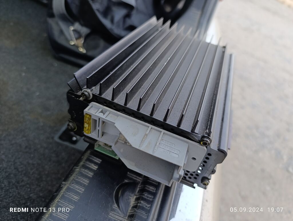 Dinamiklər və sabvuferlər, Karbon