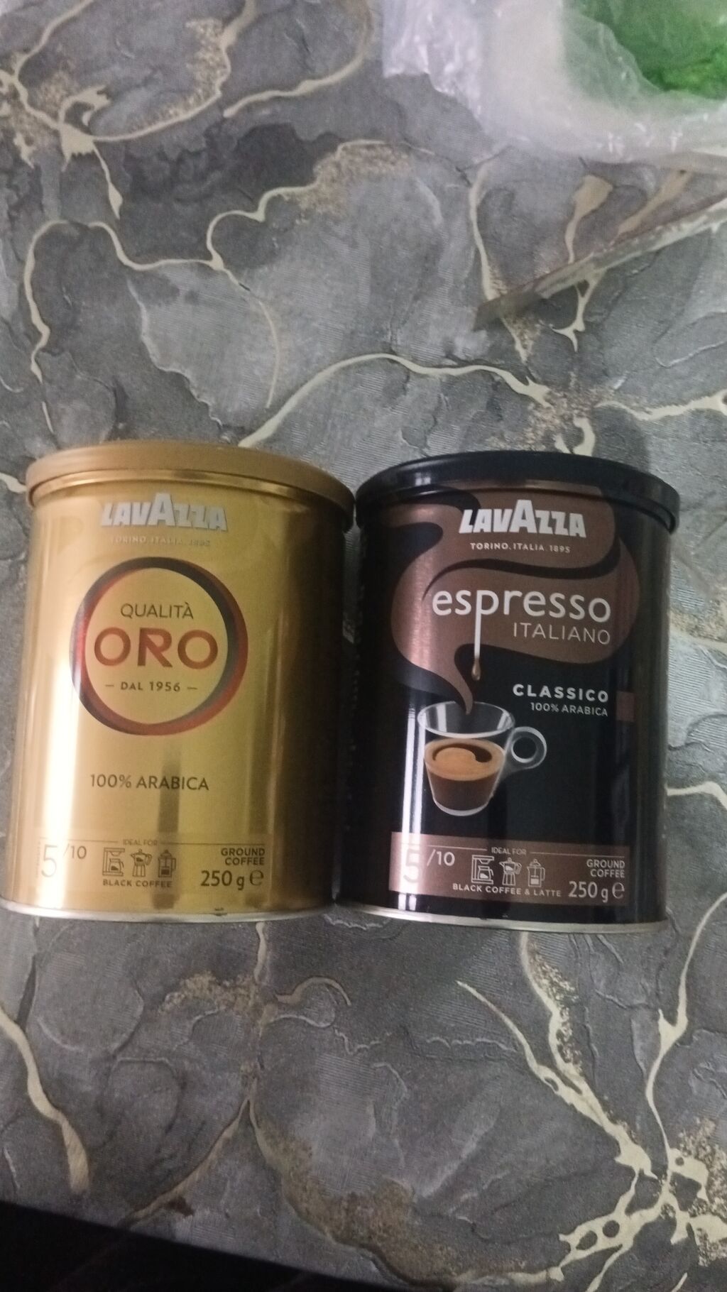 Coffeler satılır bir ədədi 20 manatdır almaq istəyənlər əlaqə saxlayın