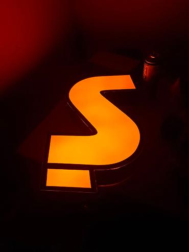 Hər növ reklam işləri,vinillərbanerlər,dizayn qabarıq işıqlı - şəkil 3