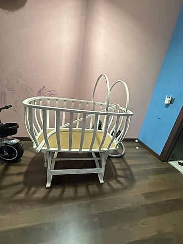 Oğlan və qız üçün, Yumru, Beşik, Dəstsiz, Matrassız, Yellənmə mexanizm ilə - şəkil 3