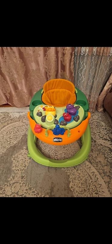 Chicco körpə gəzdiricisi və fəaliyyət mərkəzi - Brend: Chicco (ön - şəkil 3