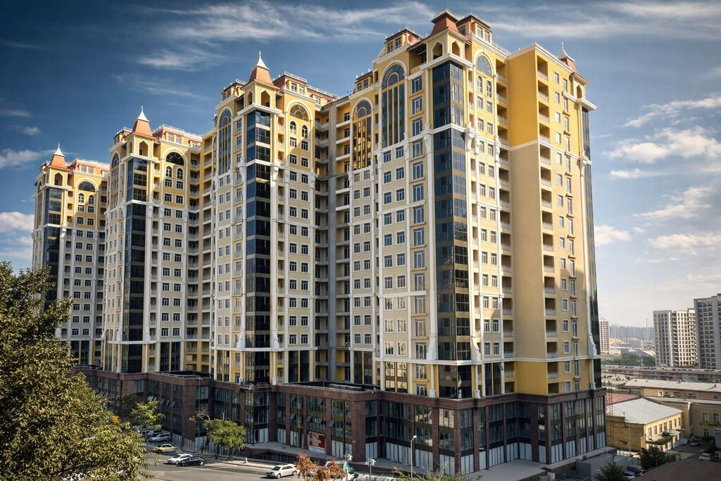 3 otaqlı, Yeni tikili, m. 28 may, 147 kv. m