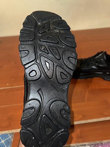 Məhsul: “STORY” markalı qara kişi idman ayaqqabısı - Rəng: tam qara - - şəkil 3