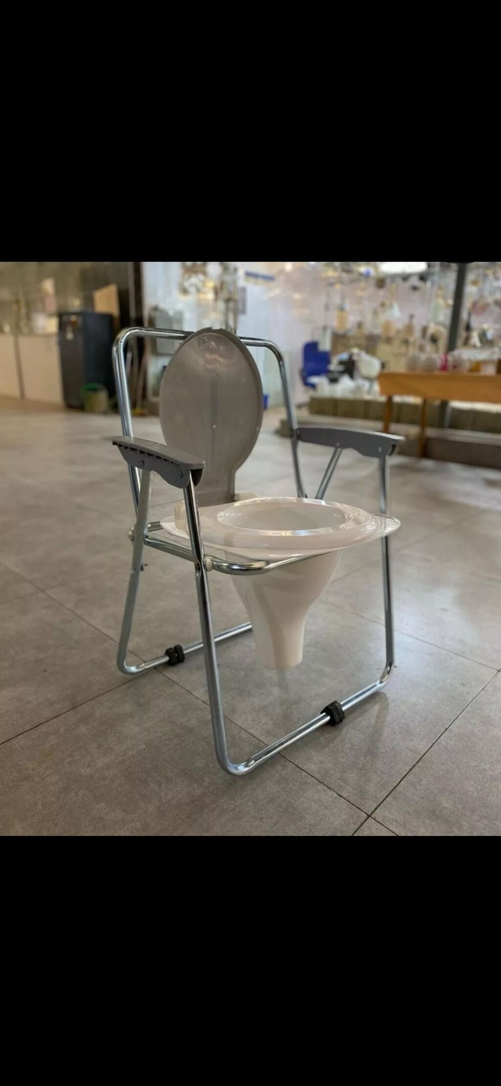 Əlil xesteler üçün sanitar qovşağı (Unitaz) 130 kiloqrama qeder