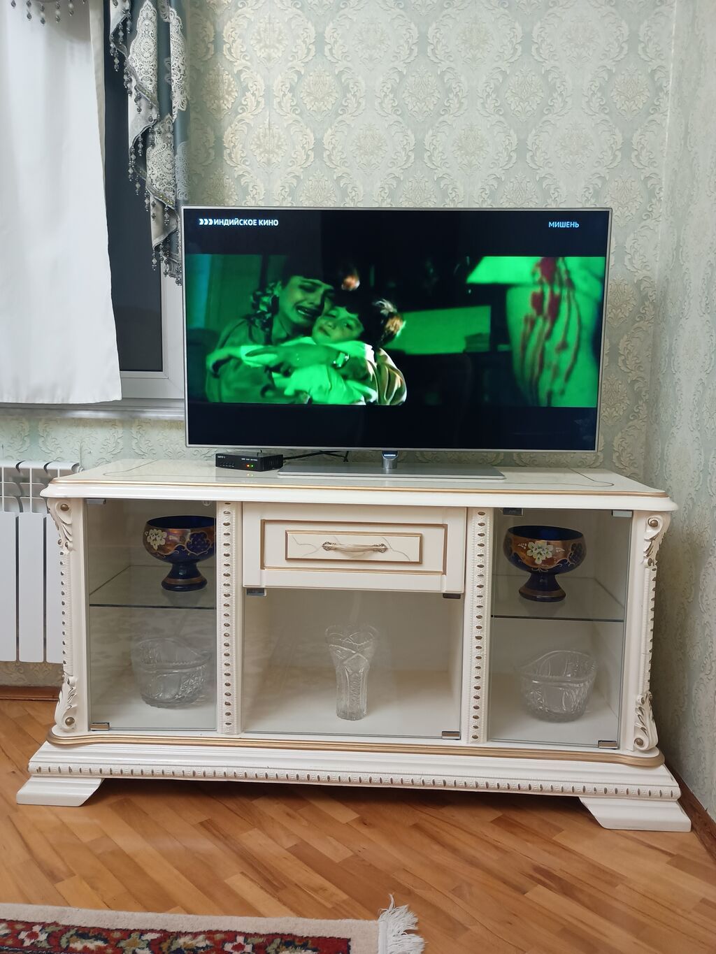 TV altlığı