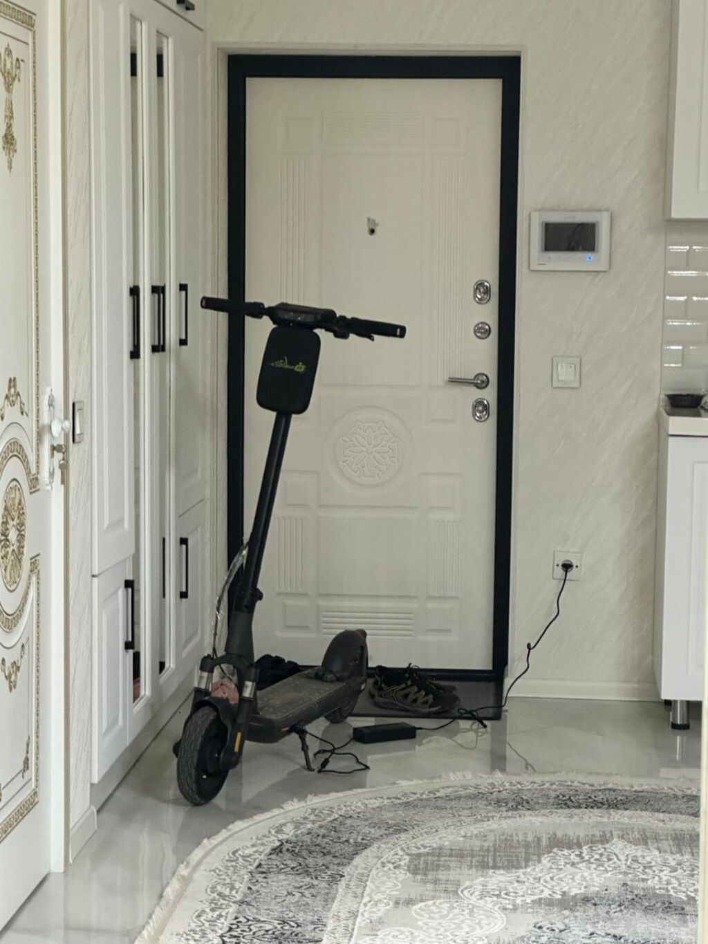 INMOTION S1 PRO elektrik skuteri (PROFESSIONAL EDITION) -