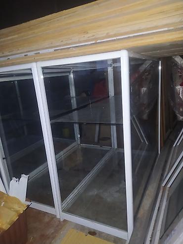 Şüşə vitrin stendləri (2 ədəd) - Material: Şüşə panellər və ağ - şəkil 3