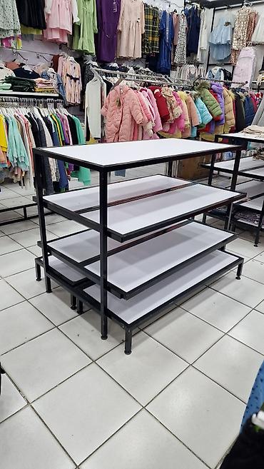 Mağaza vitrin rəfi – 4 mərtəbəli orta ada tipli stend, hərəkətli - şəkil 2