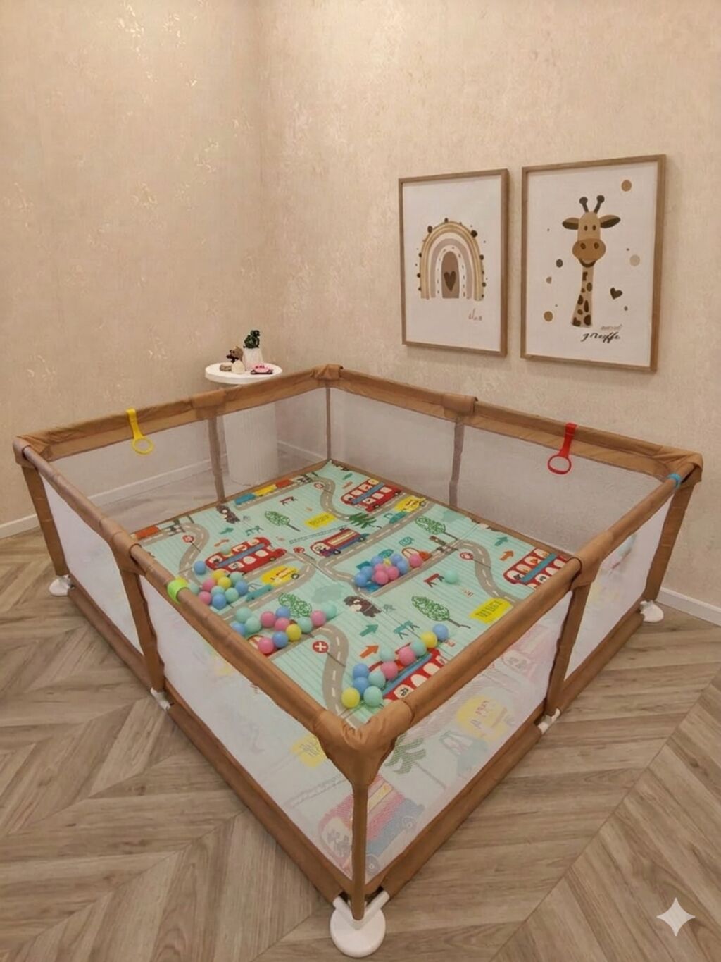 Uşaq oyun maneji ✓ Rəng: boz, qızılı, krem, göy, qırmızı ✓ 3 ölçüsü