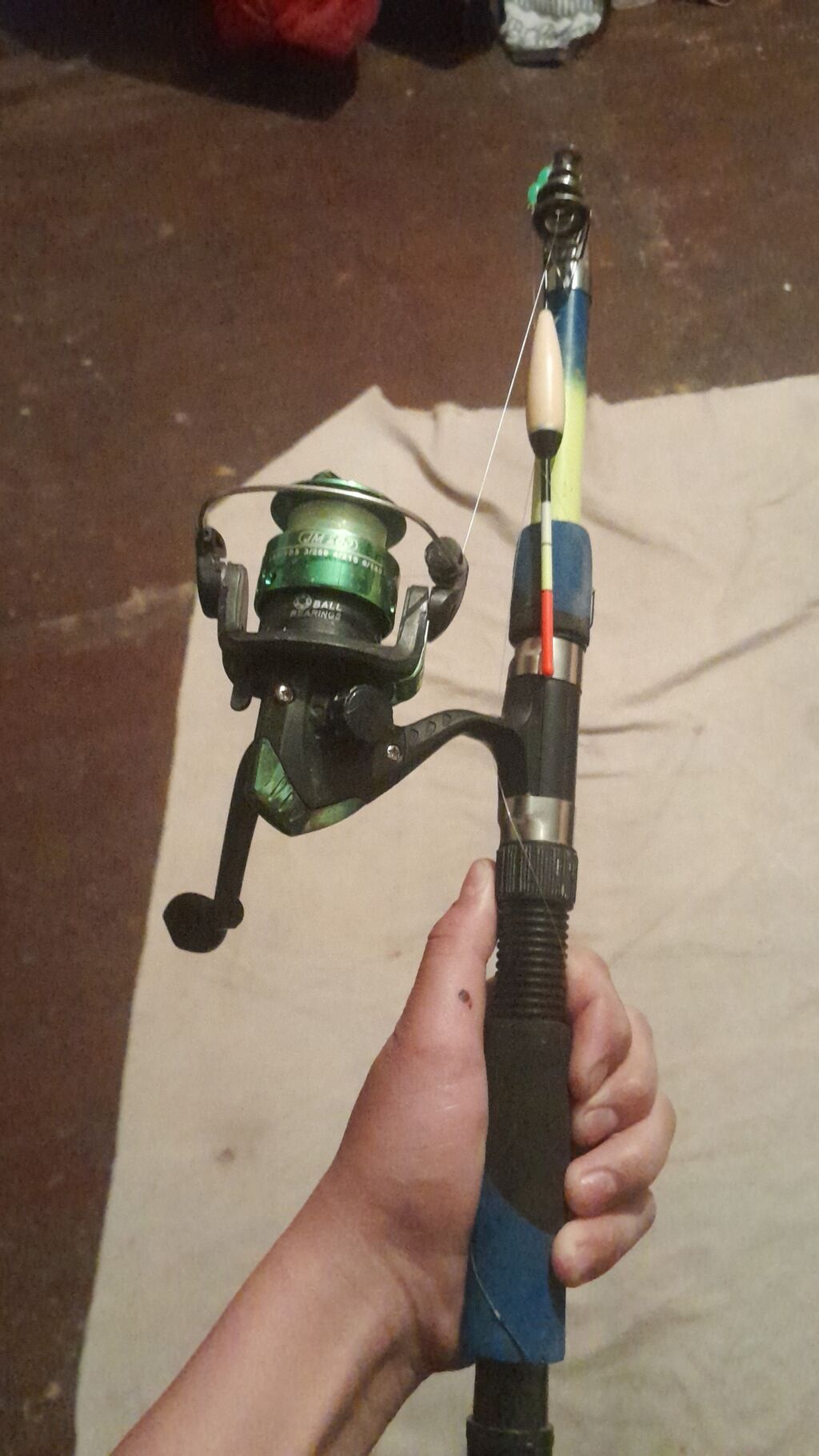 Balıq tutmaq üçün hazır set – fırlanan çarxlı (spinning) qamış -