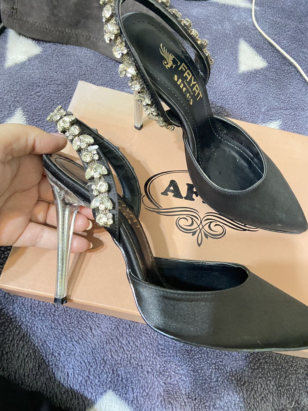 Tuflilər, Ölçü: 37, rəng - Qara, İşlənmiş