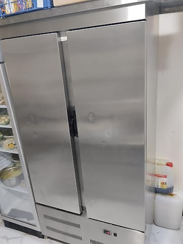 Paslanmayan poladdan hazırlanmış iki qapılı peşəkar soyuducu - - şəkil 2