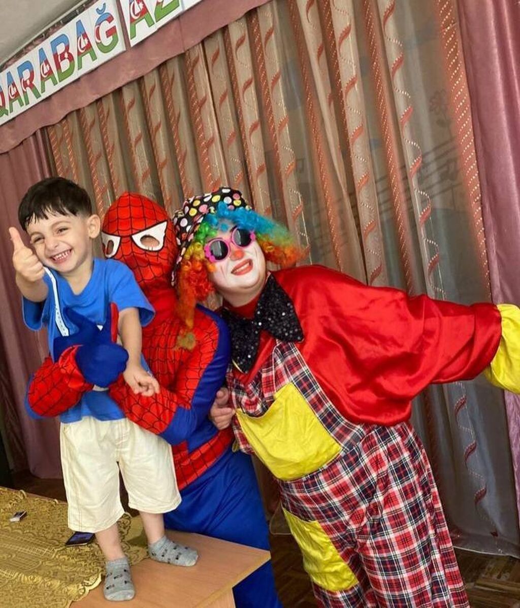 Ad gunlerinin teskili Dekor Kamera foto Cizgi filim qehramanlari