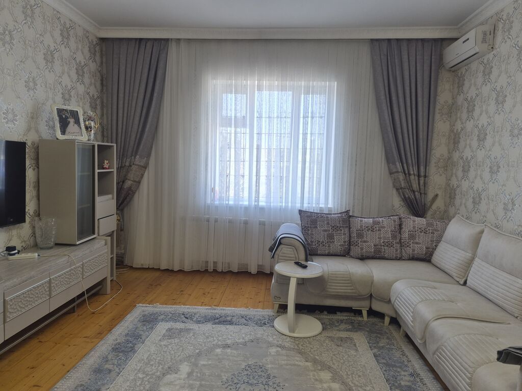 Qonaq destinin mebeli - 3500 azn satış qiyməti