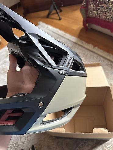 FOX Proframe full-face dağ velosipedi dəbilqəsi 450 azn alinib kaska - şəkil 3