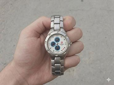 İşlənmiş, Qol saatı - şəkil 3