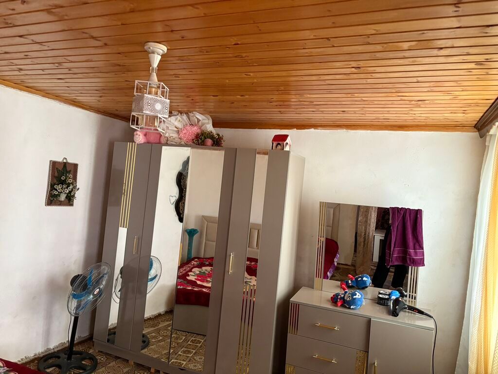 2 kv. m, 1 otaqlı, Qaz, İşıq, Su