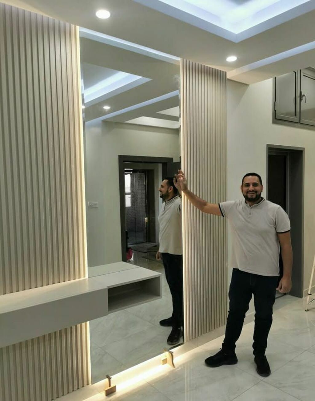 LED işıqlı dekorativ lamel-divar və güzgü kompozisiyaları - Interyer