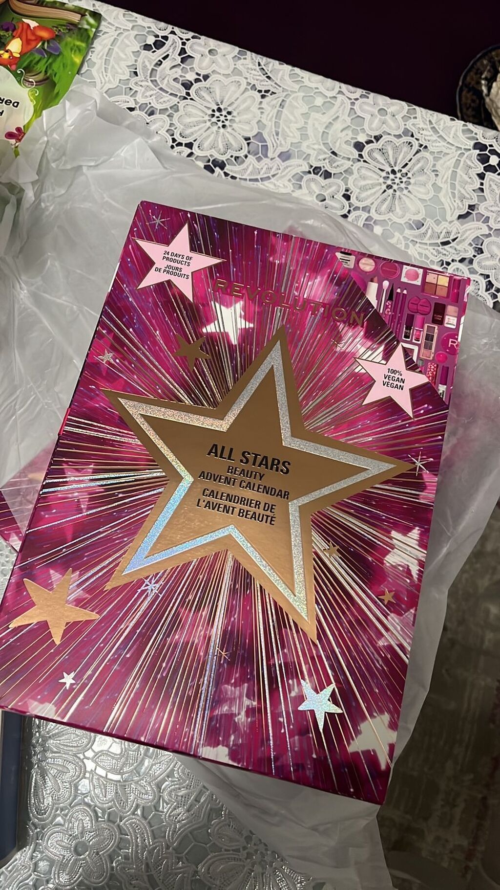 Kosmetik dəst, Makeup Revolution, >10 məhsul